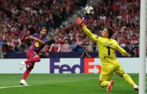 Juan Musso Shines as Atletico Madrid Advances in Champions League