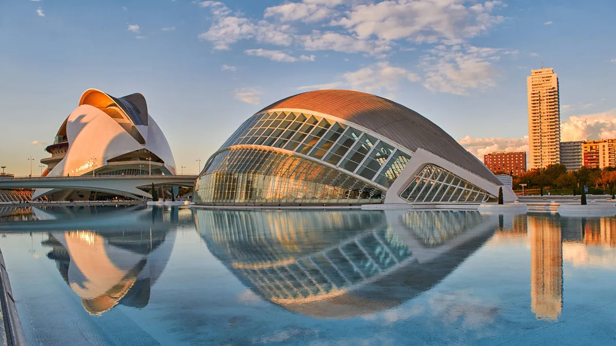 valencia — NG news