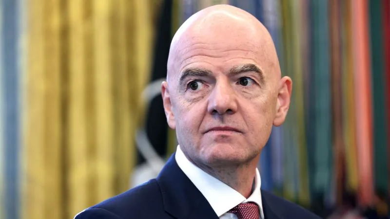 Fifa criticises campaign to oust president Infantino